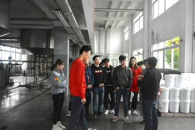 甘肅農(nóng)大學(xué)子走進(jìn)珍佰農(nóng)